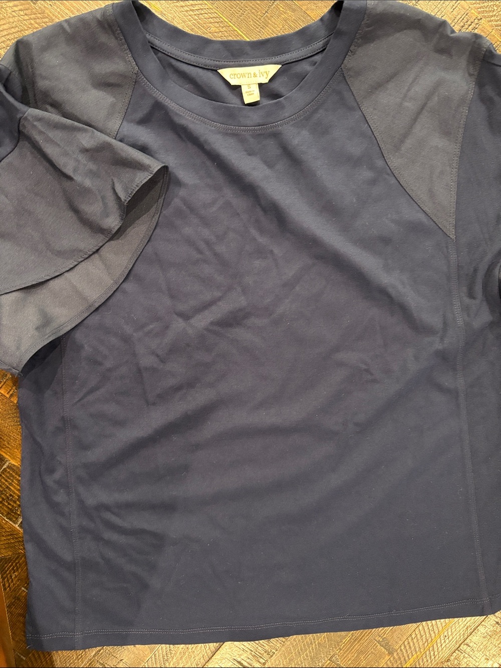 Crown & Ivy Navy Short Sleeve Crew Neck Shirt